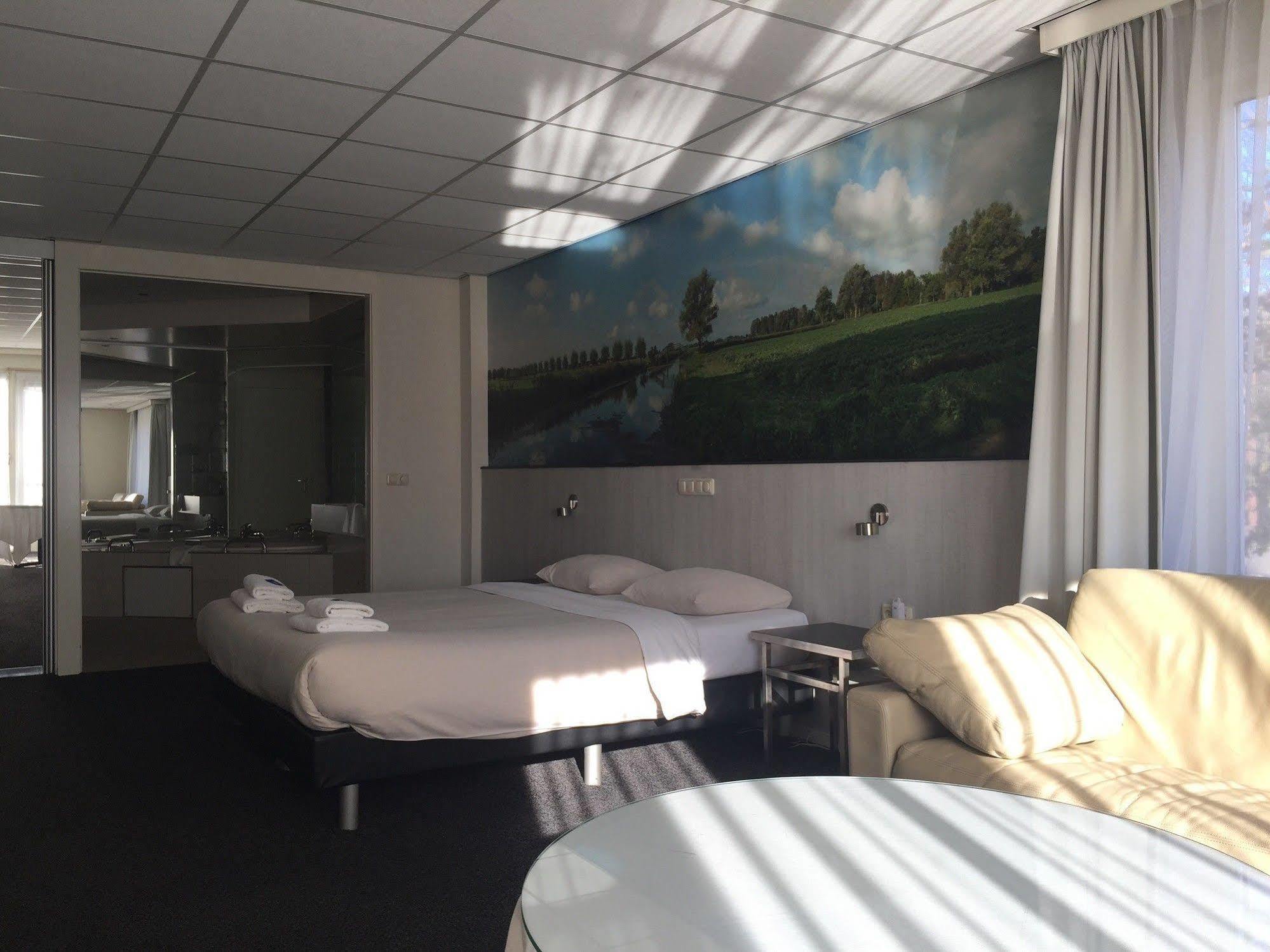 Slothotel Igesz Schagen Exterior foto